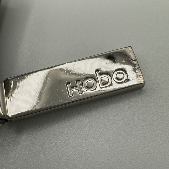 HOBO International Leather Wristlet Clutch Bag Taupe Zip Pouch Organizer - Picture 4 of 8